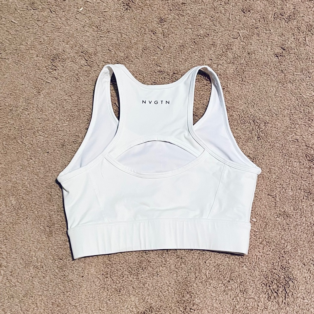 Sold Out NVGTN White Performance Bra sz Sm - Picture 3 of 4